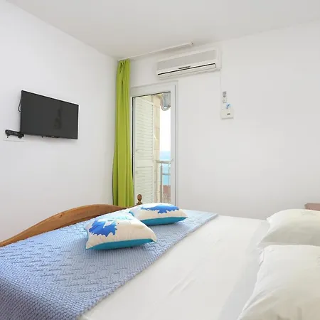 Apartment 2737a Duće